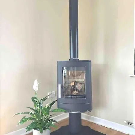 Donegal With Sea Views, Sleeps Six