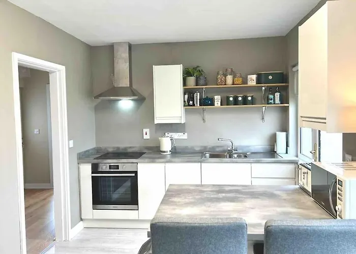 Donegal With Sea Views & Internet Tv, Sleeps Six Lettermacaward