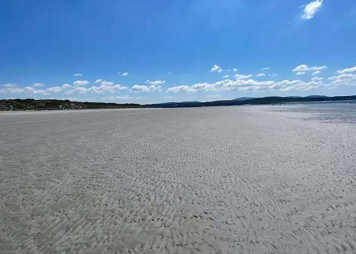 Donegal With Sea Views & Internet Tv, Sleeps Six * Lettermacaward